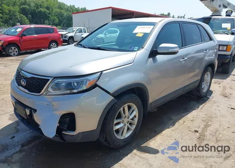 2015 Kia Sorento Lx from USA, damaged, VIN 5XYKTCA66FG605566